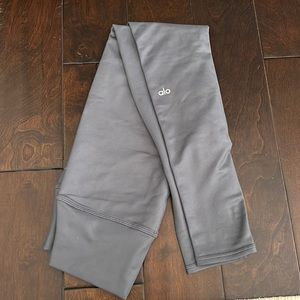 Alo yoga work out pants
